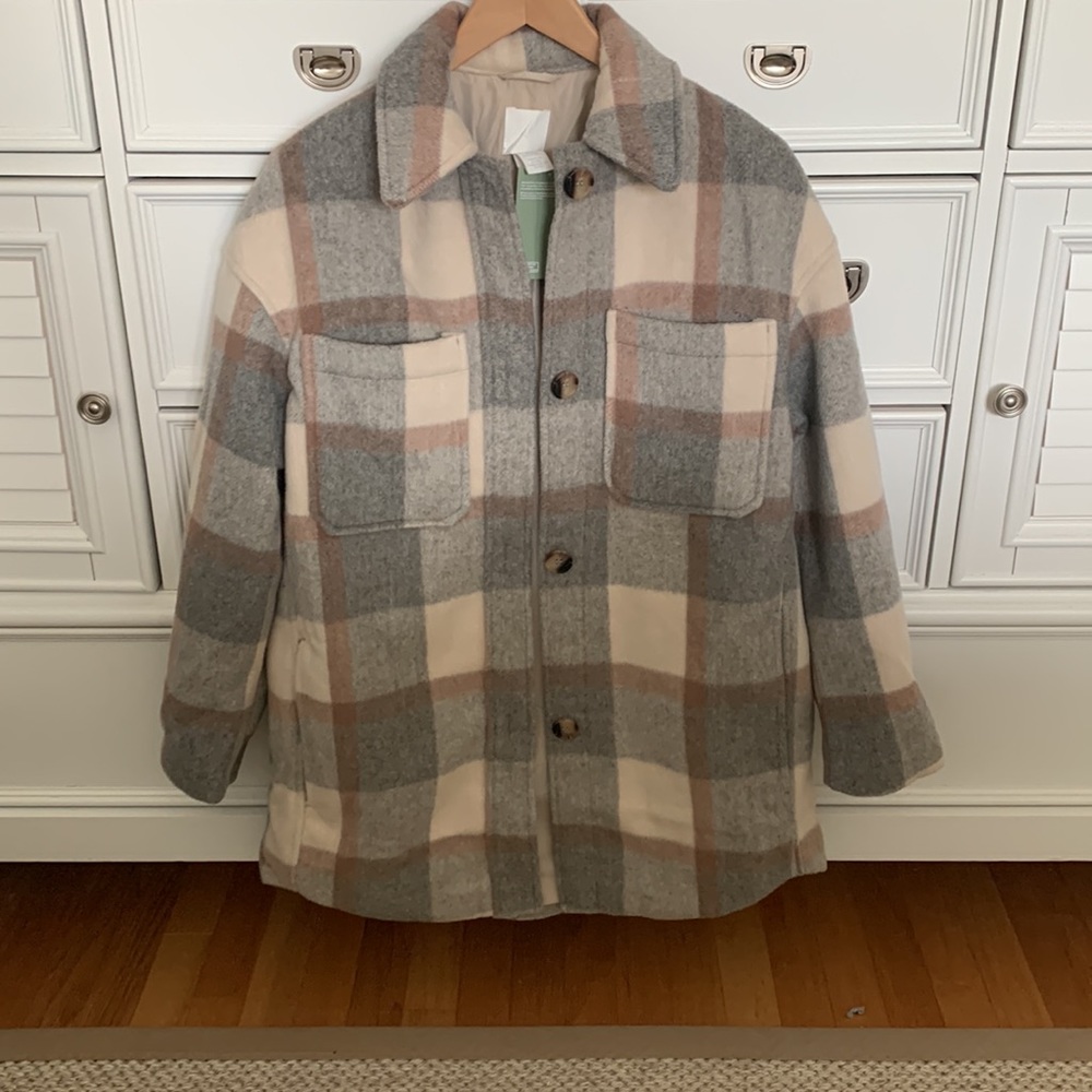 🥰BLOGGER FAVE🥰 H&M Oversized Shirt Jacket Shacket Plaid Jacket Neutrals XS - Picture 6 of 10